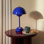 Portable mushroom table lamp space age "Flowerpot VP9"
