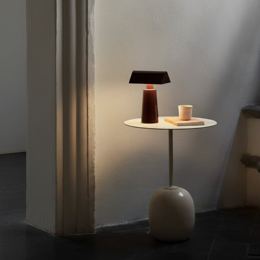 "Caret MF1" space age retro portable cordless rechargeable table lamp