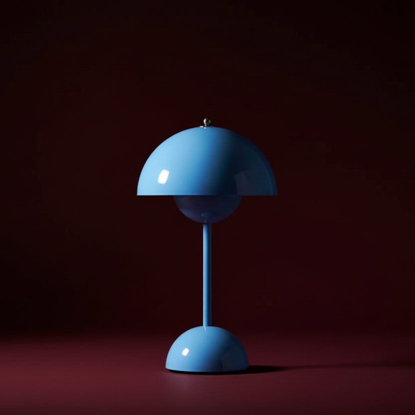 Portable mushroom table lamp space age "Flowerpot VP9"