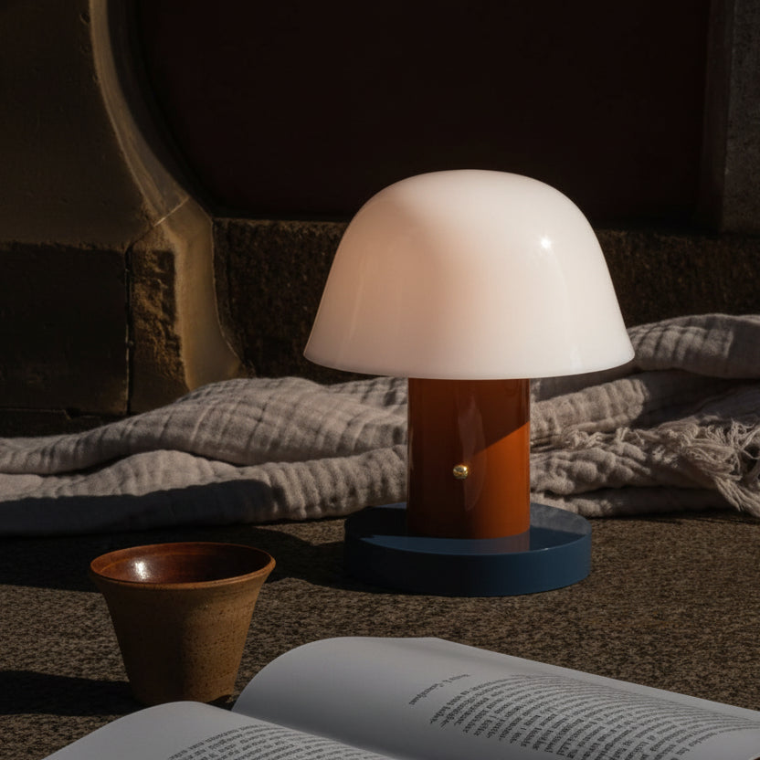 Contemporary mushroom setago dimmable table lamp