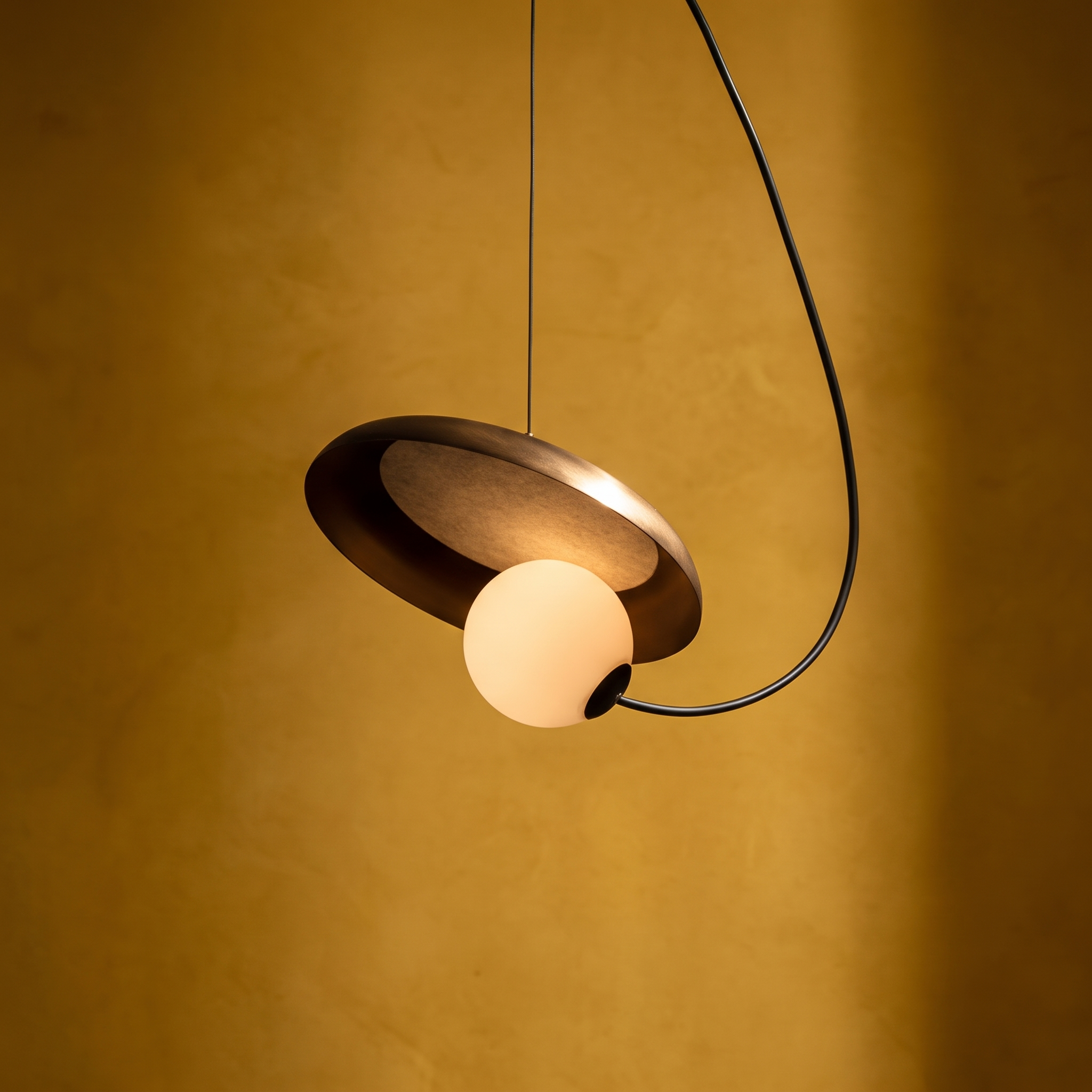 Contemporary vintage organic pendant lamp