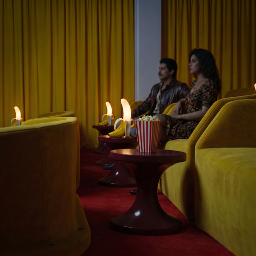 Avant garde pop art memphis banana table lamp